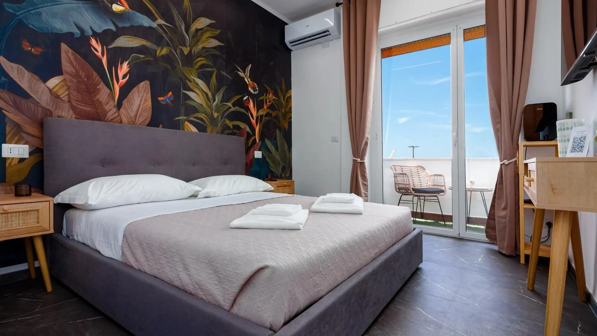 Coho Apartment Vista Mare Fiumicino Italy