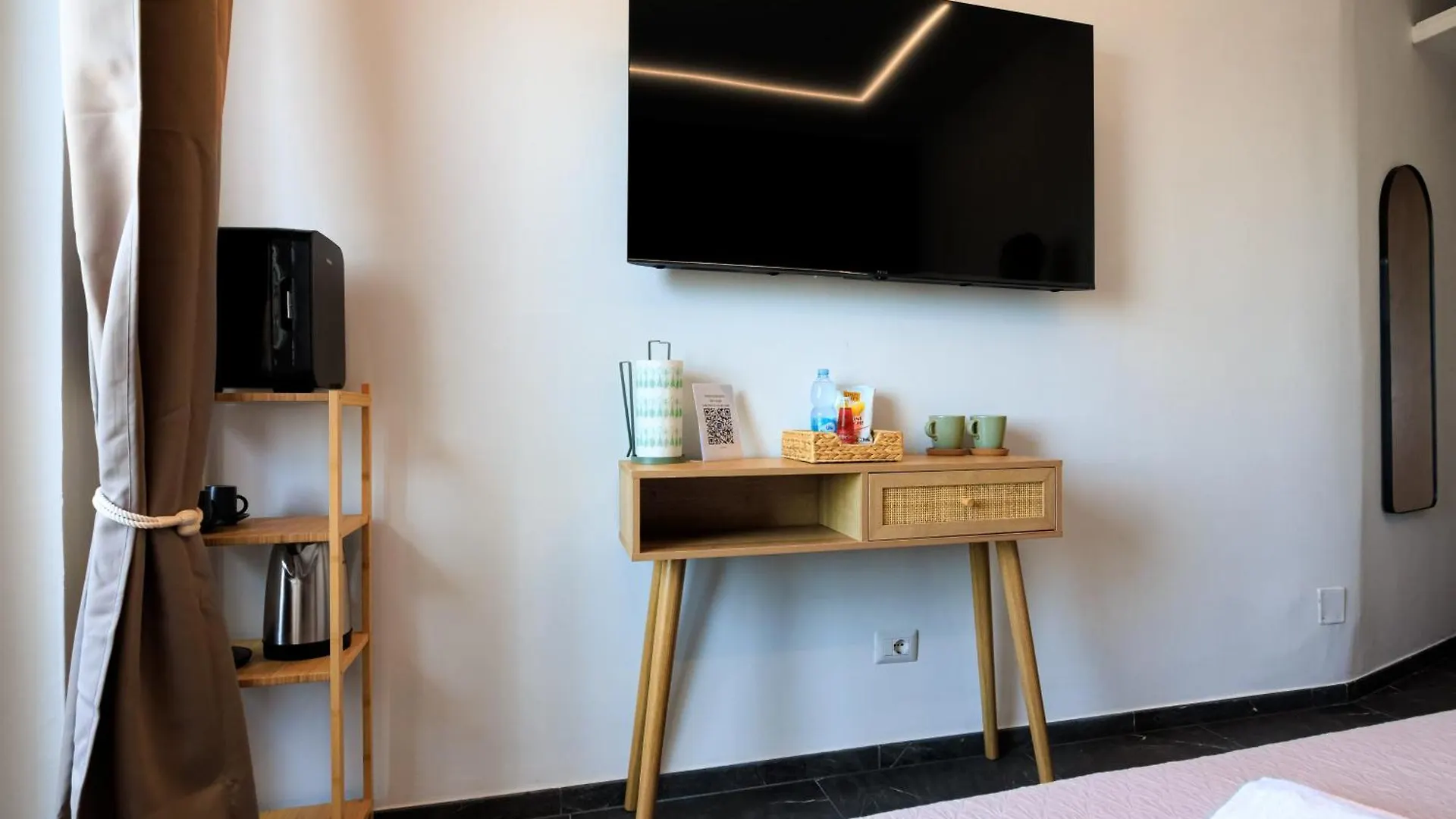Coho Apartment Vista Mare Fiumicino 0*,  Italy